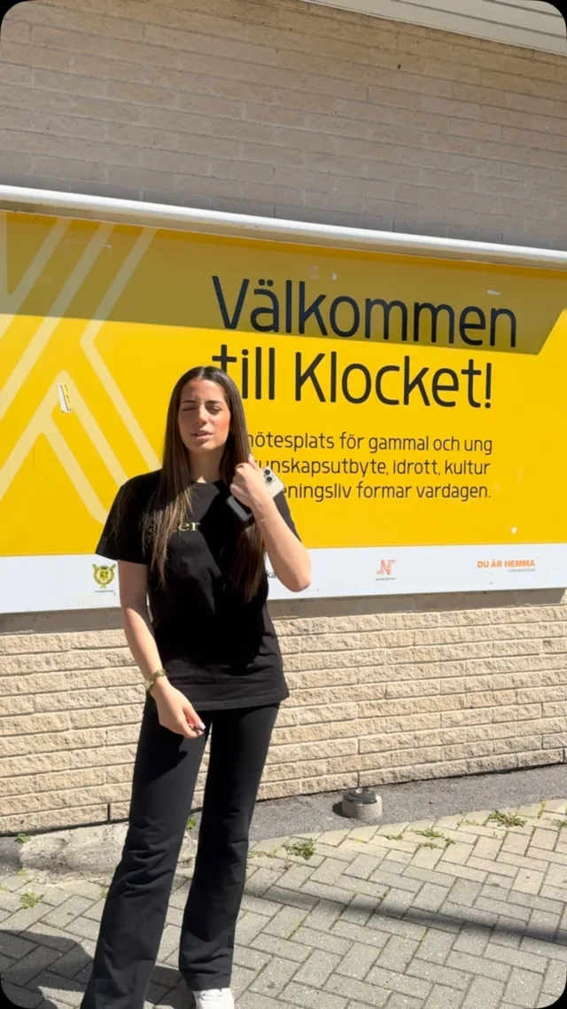 🔥 Nu kör vi igång sommaren

Första aktiviteten drar igång kl. 14.00–18.00 .grillen är på, bollarna är framme och energin är på topp!

Det här är bara början ,hela sommaren är fylld med roliga aktiviteter, skratt och gemenskap för alla åldrar.

📍 Vi ses utanför Kunskapens Hus ,kom som du är! ☀️ Ta med en vän eller hela gården – vi är redo!