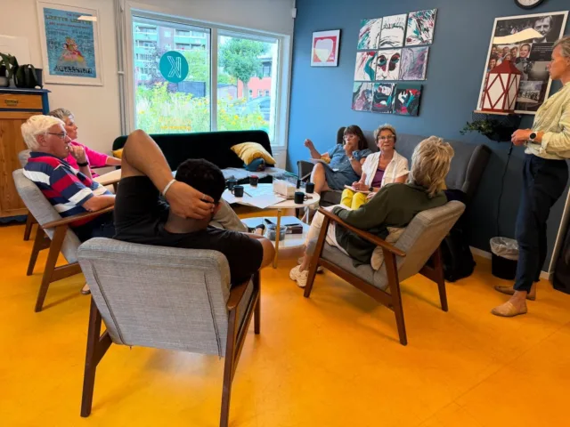 Idag var det styrgruppsmöte för entreprenörsakademien, hantverkscafé, möte med konstmuseet och Agit, Frida och Janne hade möte kring boxningsgalan.